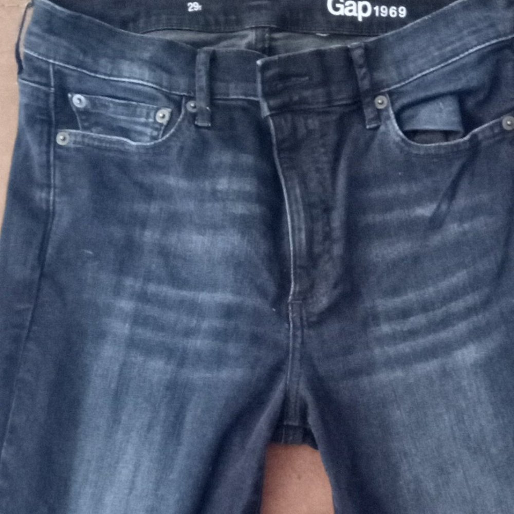 Womens Gap jeans size 29 reg